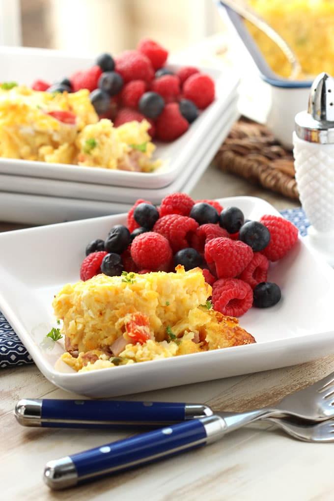 Casseruola di Prosciutto, Cheddar e Hash Brown | The Suburban Soapbox #SmithfieldFlavor