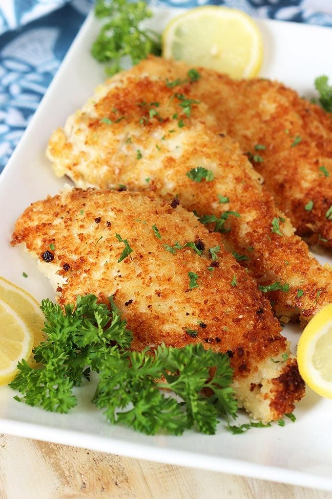 Le migliori ricette di petto di pollo al forno 11 Cotolette di pollo croccanti al parmigiano facili | TheSuburbanSoapbox.com