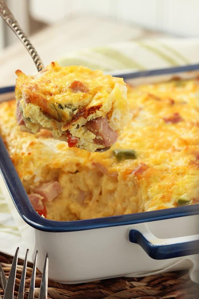 Casseruola di Prosciutto, Cheddar e Hash Brown | The Suburban Soapbox #SmithfieldFlavor