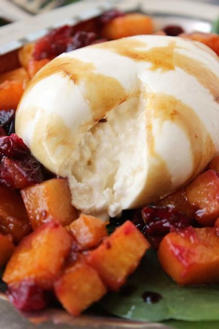 Ricetta Insalata di Zucca Butternut e Burrata per l'Inverno