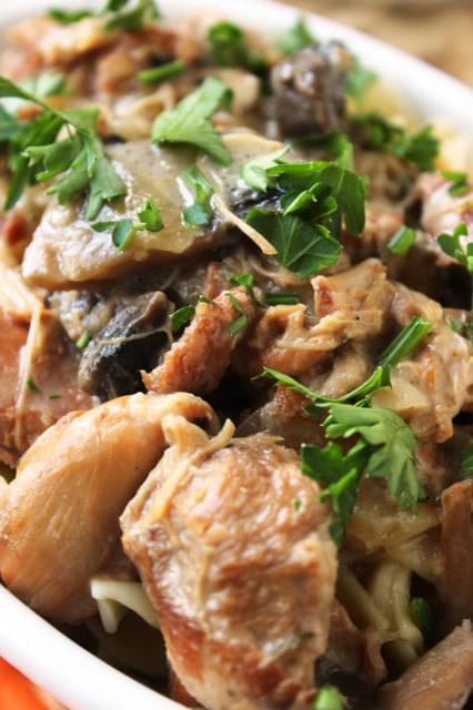 Slow Cooker Chicken Marsala Stew | The Suburban Soapbox