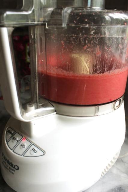 Burro di Cocco e Fragole Dopo Miscelazione