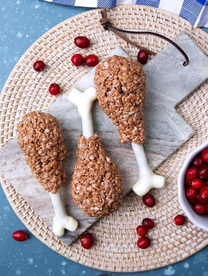 Cosce di tacchino di riso soffiato 6 Foto dall'alto delle Cosce di Tacchino di Rice Krispies