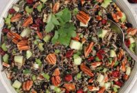 Refreshing Wild Rice Salad with Tangy Cranberries and Crunchy Pecans
