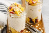 Creamy Peach Overnight Oats