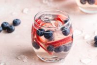 Fruity White Wine Spritzer