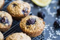 No-Bake Blackberry Lemon Oatmeal Muffins