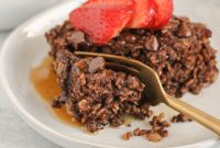 Fudgy Chocolate Baked Oats (No Banana)