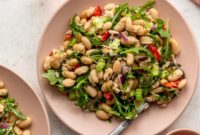 Zesty Tuna and White Bean Medley